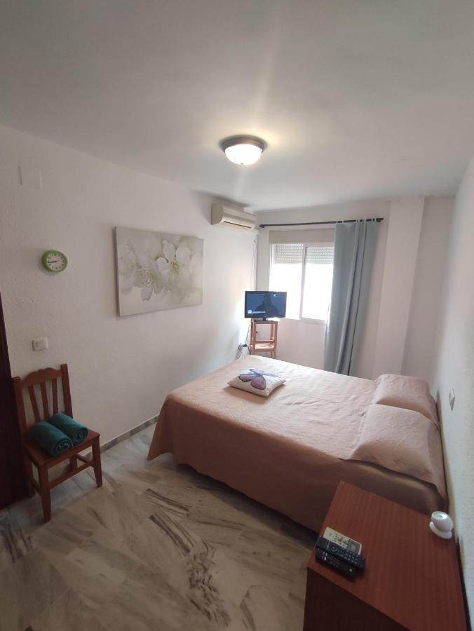 Habitacion Arroyo De La Miel ベナルマデナ エクステリア 写真